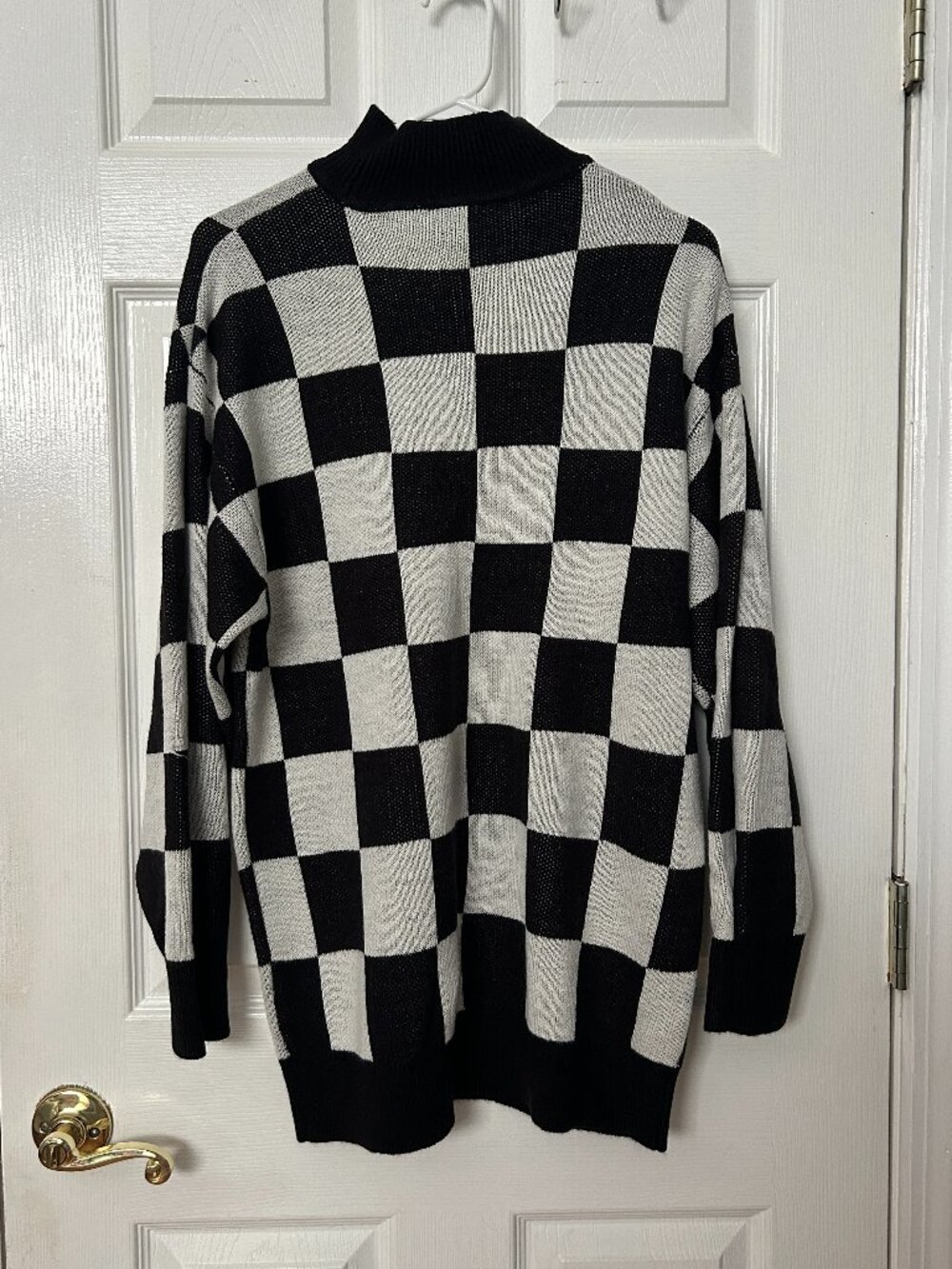 H&M Divided Checkered Knit Sweater Dress Women's Small Winter Cozy Holiday GUC - Picture 2 of 5